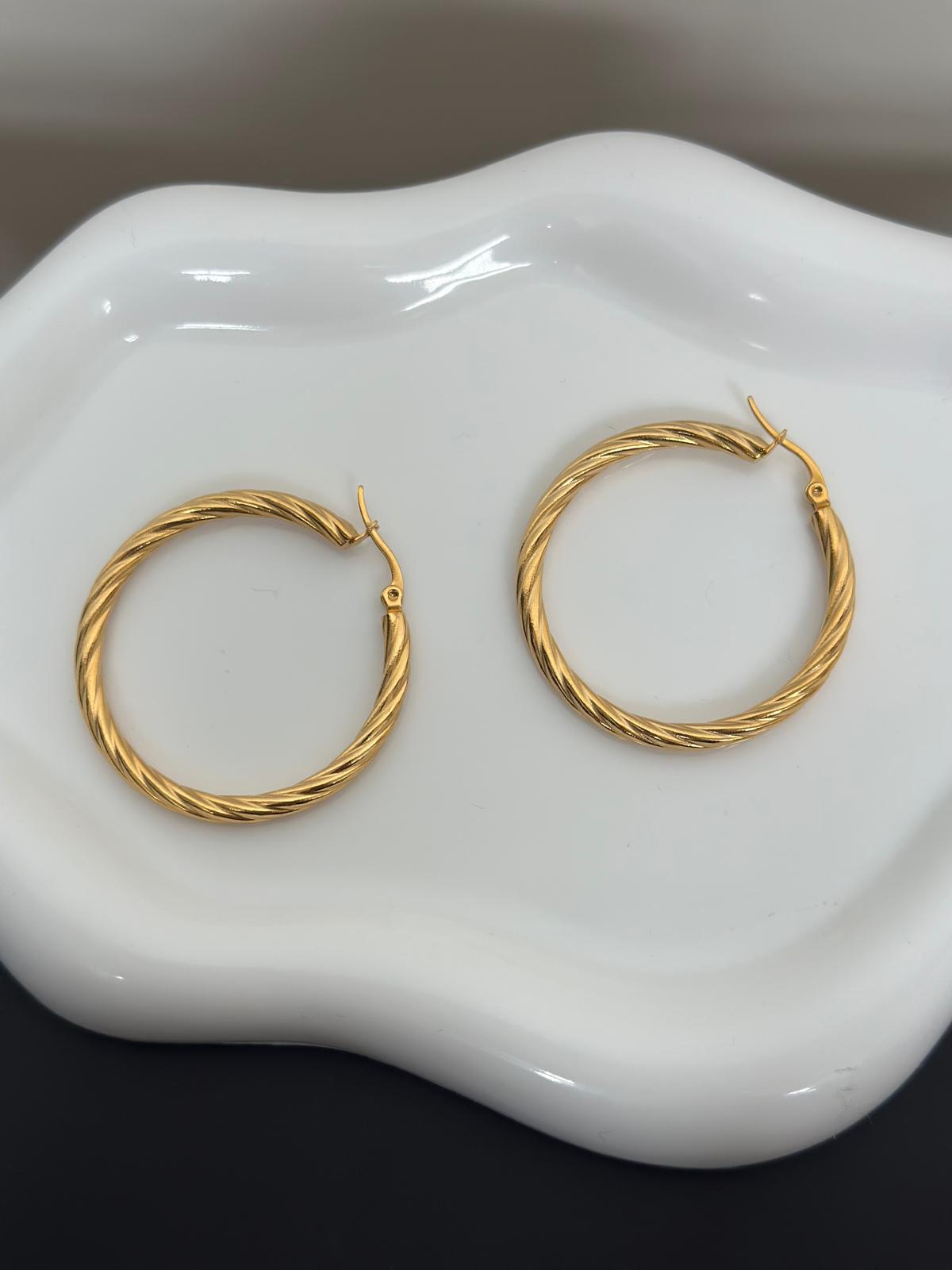 Hoop Twirl Earrings